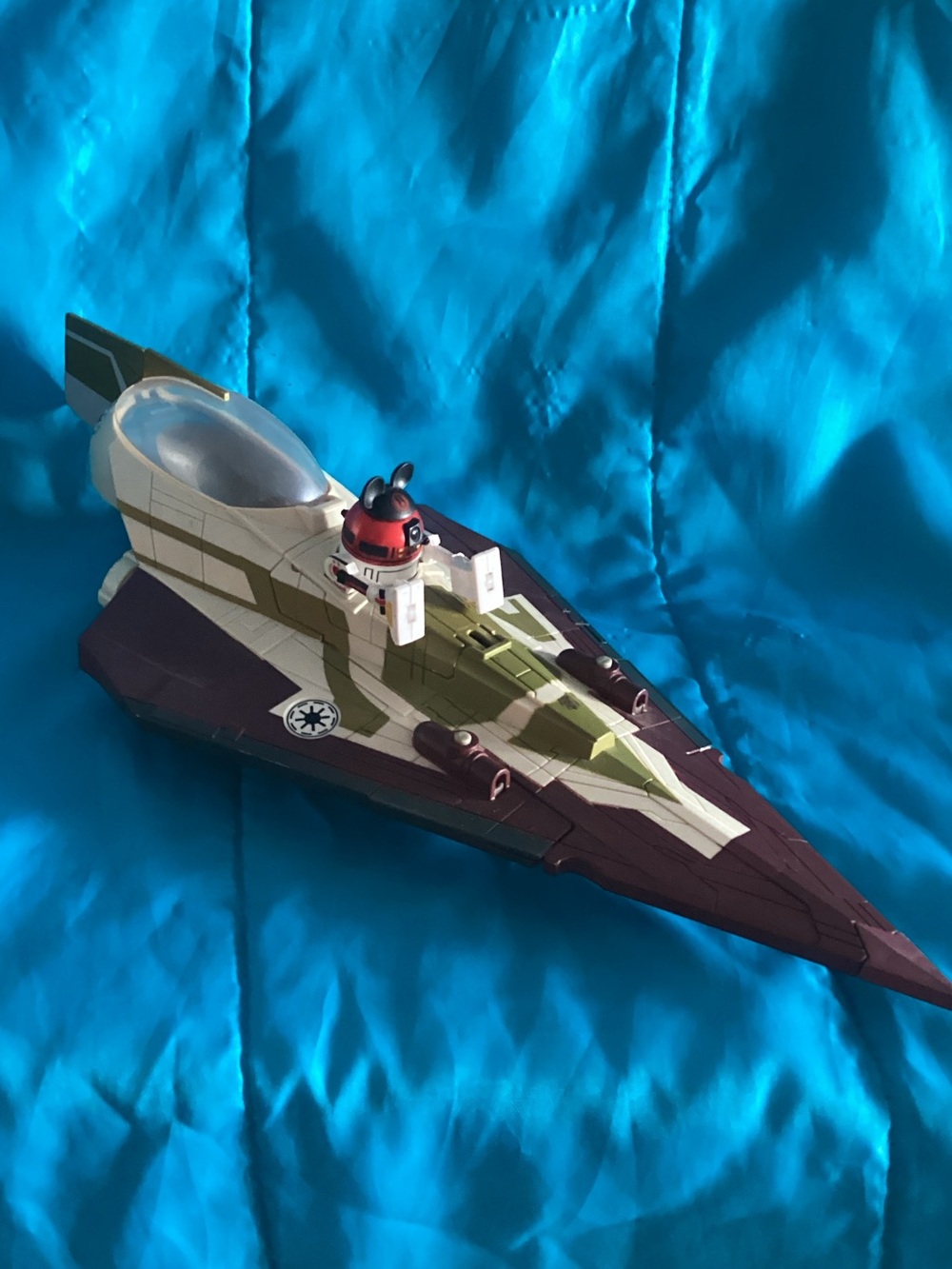 Star Wars Clone Wars Jedi Starfighter Toy - Green and Brown